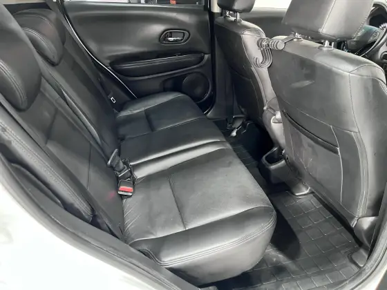 /pt/city/cate-car-used-car/title-44675011855910912/-13