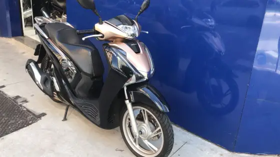 HONDA SH 150i DLX 