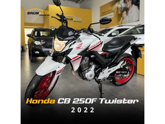 HONDA CB TWISTER 