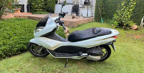 HONDA-PCX-2013