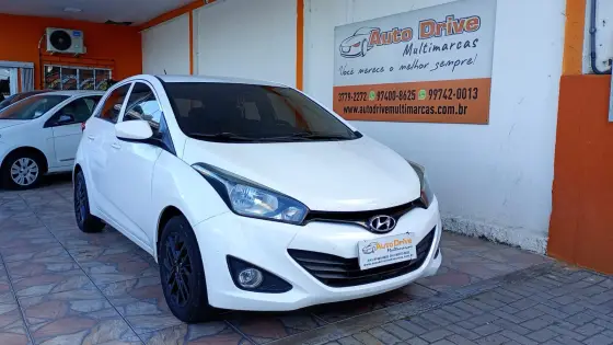HYUNDAI HB20 1.0 COMFORT 12V FLEX 4P MANUAL