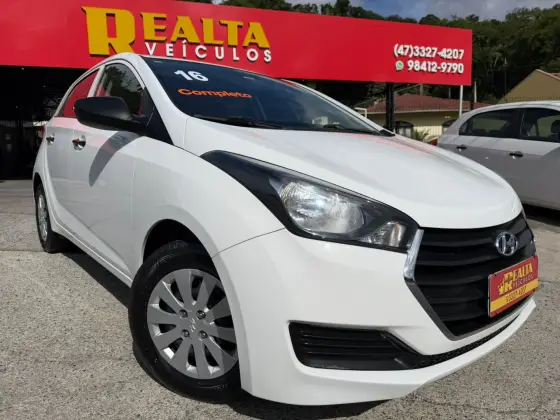 HYUNDAI HB20 1.0 COMFORT 12V FLEX 4P MANUAL