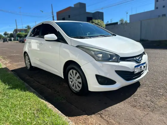 HYUNDAI HB20 1.6 COMFORT PLUS 16V FLEX 4P AUTOMÁTICO