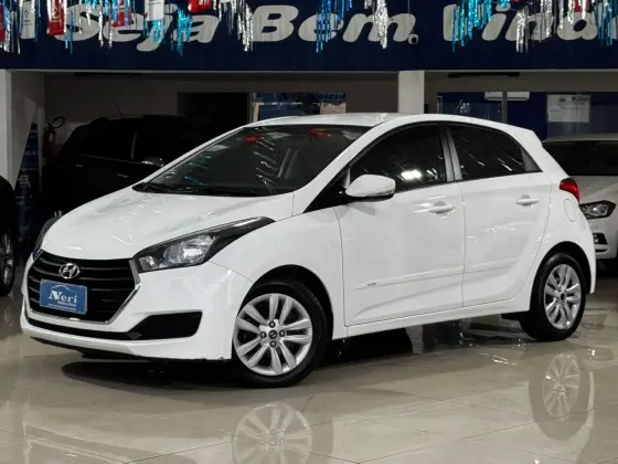 HYUNDAI HB20 1.6 COMFORT PLUS 16V FLEX 4P AUTOMÁTICO