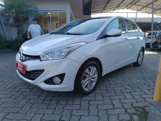HYUNDAI HB20S 1.6 PREMIUM 16V FLEX 4P AUTOMÁTICO
