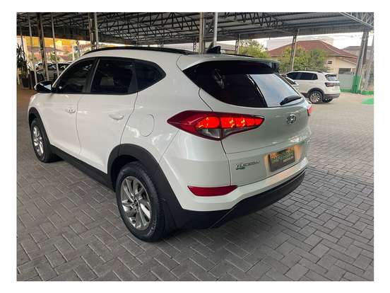 HYUNDAI-TUCSON-1.6 16V T-GDI GASOLINA GLS ECOSHIFT HYUNDAI-TUCSON-2017