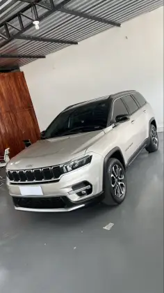 JEEP COMMANDER 1.3 T270 TURBO FLEX LIMITED AT6