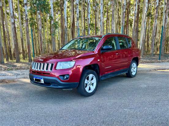 JEEP-COMPASS-2.0 SPORT 4X2 16V GASOLINA 4P AUTOMÁTICO JEEP-COMPASS-2013