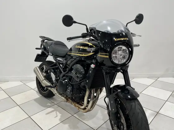KAWASAKI Z900RS 