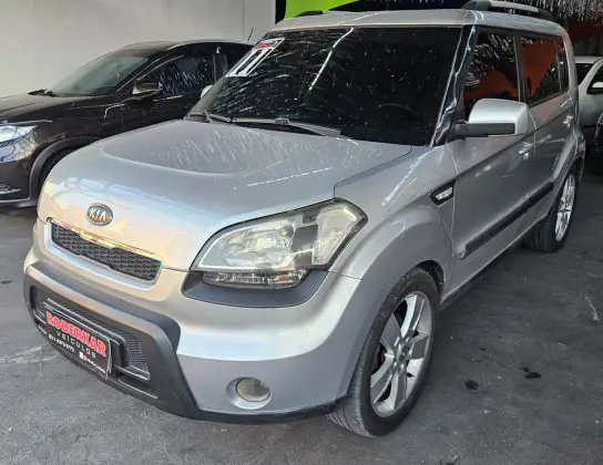 KIA SOUL 1.6 U 163 16V FLEX 4P AUTOMÁTICO