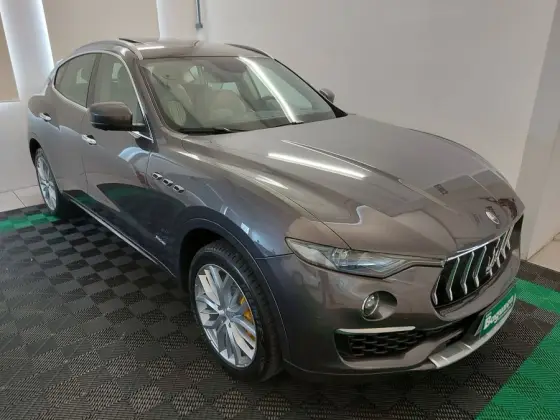 MASERATI LEVANTE 3.0 V6 TURBO GASOLINA Q4 AUTOMÁTICO
