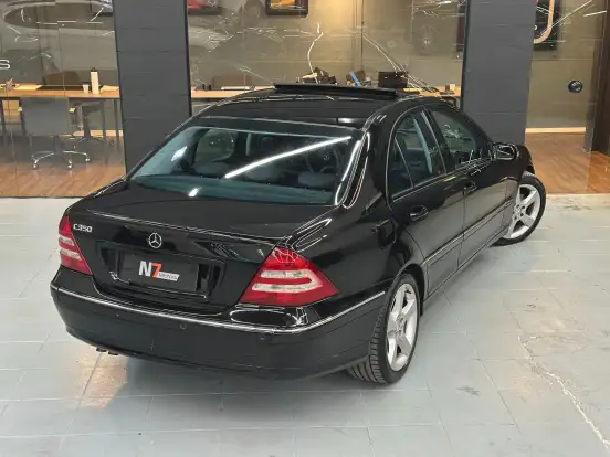 MERCEDES-BENZ-C 350-3.5 AVANTGARDE V6 GASOLINA 4P AUTOMÁTICO MERCEDES-BENZ-C 350-2005