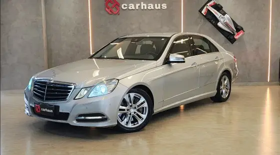 MERCEDES-BENZ E 500 5.0 AVANTGARDE VR4 V8 GASOLINA 4P AUTOMÁTICO
