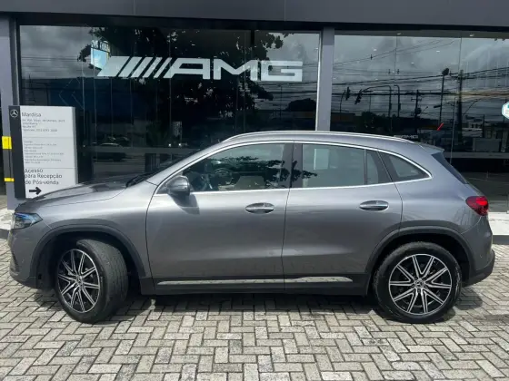 MERCEDES-BENZ EQA 250 66,5 KW ELÉTRICO