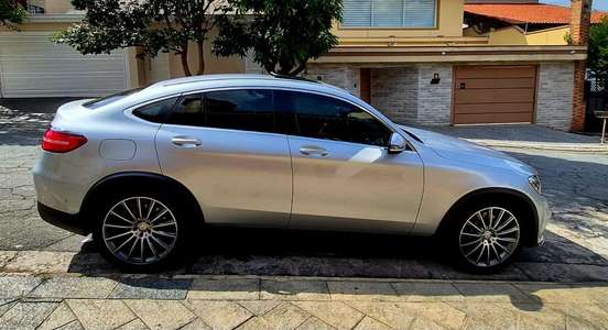 MERCEDES-BENZ-GLC 250-2017