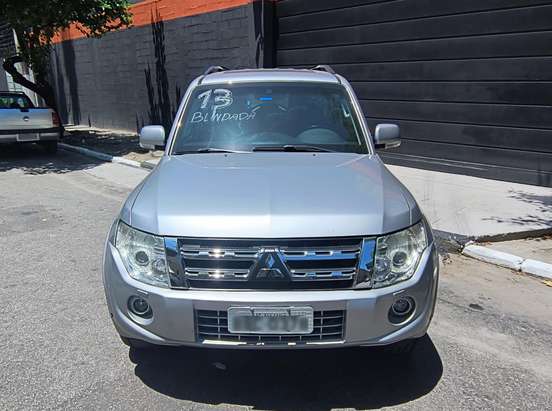 MITSUBISHI-PAJERO FULL-3.2 HPE 4X4 16V TURBO INTERCOOLER DIESEL 4P AUTOMÁTICO MITSUBISHI-PAJERO FULL-2012