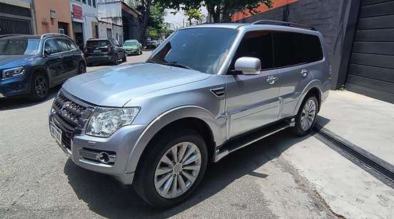 MITSUBISHI-PAJERO FULL-3.2 HPE 4X4 16V TURBO INTERCOOLER DIESEL 4P AUTOMÁTICO MITSUBISHI-PAJERO FULL-2012