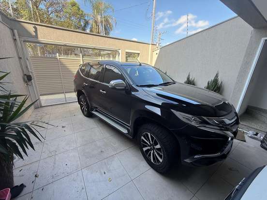 MITSUBISHI-PAJERO SPORT-2.4 16V MIVEC TURBO DIESEL HPE AWD AUTOMÁTICO MITSUBISHI-PAJERO SPORT-2019