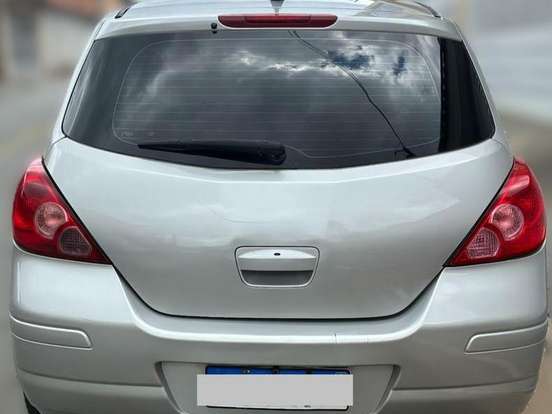 NISSAN-TIIDA-1.8 SL 16V FLEX 4P MANUAL NISSAN-TIIDA-2012