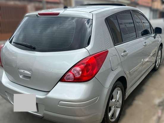 NISSAN-TIIDA-1.8 SL 16V FLEX 4P MANUAL NISSAN-TIIDA-2012