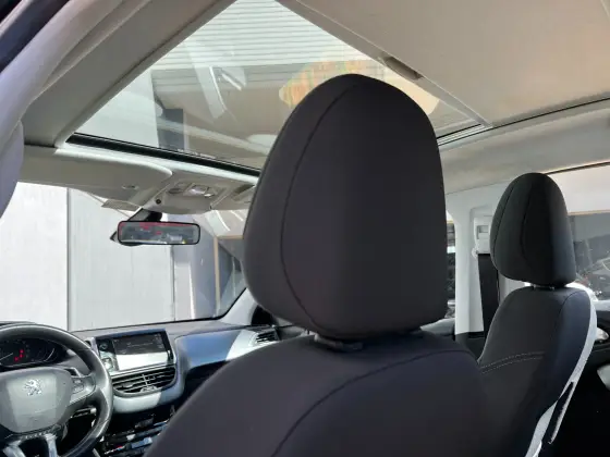 /en/city/cate-car-used-car/title-43392290415314944/-8
