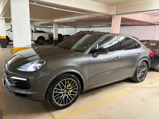 PORSCHE CAYENNE 3.0 V6 E-HYBRID COUPÉ AWD TIPTRONIC S