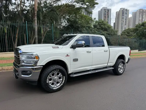 RAM 2500 6.7 I6 TURBO DIESEL RODEO CD 4X4 AUTOMÁTICO