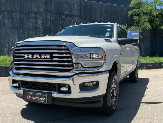 RAM 3500 6.7 I6 TURBO DIESEL LIMITED LONGHORN CD 4X4  AUTOMÁTICO