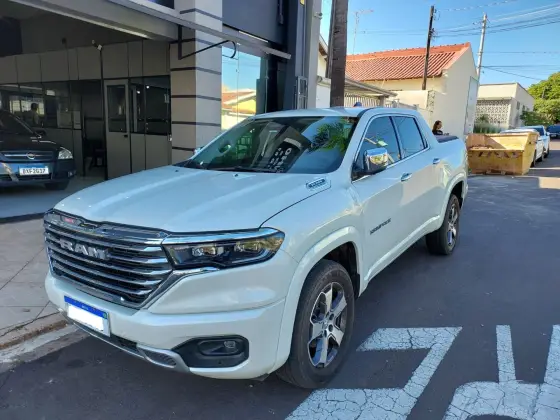 RAM RAMPAGE 2.0 TURBO DIESEL LARAMIE 4X4 AUTOMÁTICO