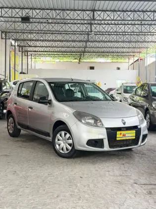 RENAULT SANDERO 1.0 AUTHENTIQUE 16V FLEX 4P MANUAL