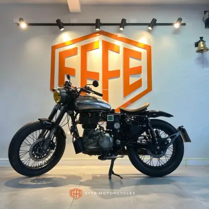 ROYAL ENFIELD CLASSIC 500 