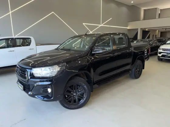 TOYOTA HILUX 2.7 SRV 4X2 CD 16V FLEX 4P AUTOMÁTICO