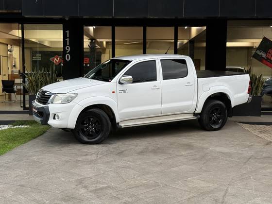 TOYOTA HILUX 2.7 SR 4X2 CD 16V FLEX 4P AUTOMÁTICO