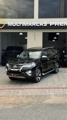 TOYOTA HILUX SW4 2.7 SRV 7 LUGARES 4X2 16V FLEX 4P AUTOMÁTICO