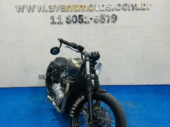 TRIUMPH-BONNEVILLE BOBBER 1200 TRIUMPH-BONNEVILLE BOBBER 1200-2017