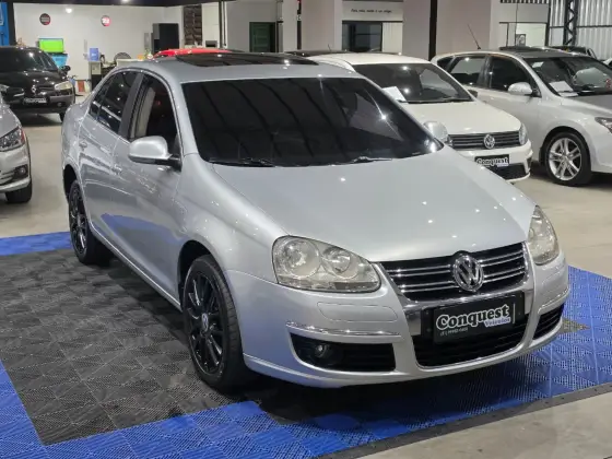 VOLKSWAGEN JETTA 2.5 I 20V 150CV GASOLINA 4P TIPTRONIC