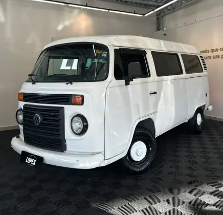 VOLKSWAGEN KOMBI 1.4 MI STD LOTAÇÃO 8V FLEX 3P MANUAL