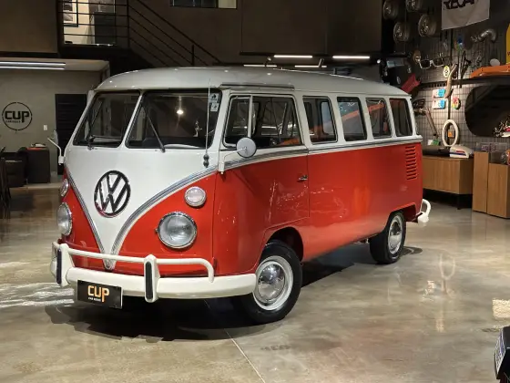 VOLKSWAGEN KOMBI 1.5 LUXO 8V GASOLINA 3P MANUAL