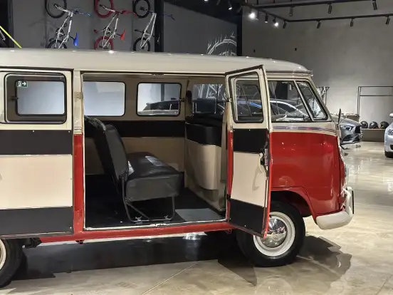 VOLKSWAGEN-KOMBI-1.5 LUXO 8V GASOLINA 3P MANUAL VOLKSWAGEN-KOMBI-1974