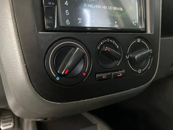 /en/city/cate-car-used-car/volkswagen-parati-2007-1-6-mi-track-and-field-8v-flex-4p-manual-g-iv-43314800710780928/-9