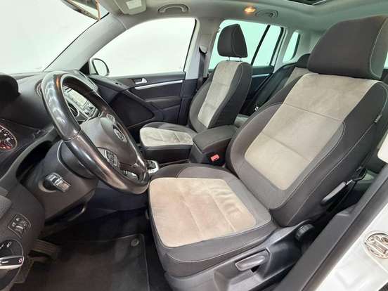 VOLKSWAGEN-TIGUAN-2014