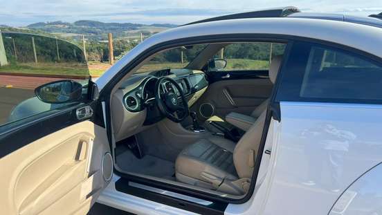 VOLKSWAGEN-FUSCA-2013