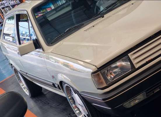 VOLKSWAGEN-GOL-1989