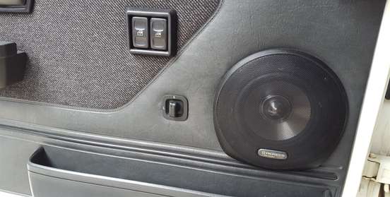 VOLKSWAGEN-GOL-1989