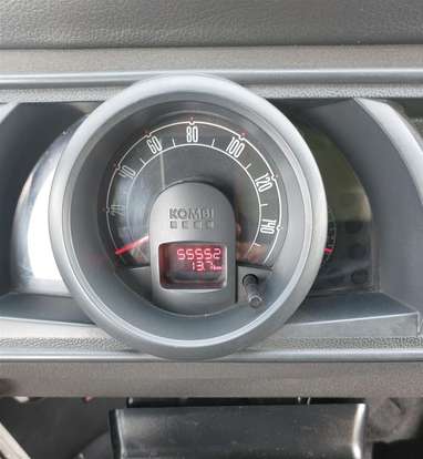 VOLKSWAGEN-KOMBI-2009