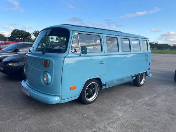 VOLKSWAGEN KOMBI 1.6 STD 8V ÁLCOOL 3P MANUAL