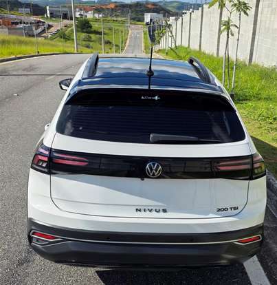 VOLKSWAGEN-NIVUS-1.0 200 TSI TOTAL FLEX HIGHLINE AUTOMÁTICO VOLKSWAGEN-NIVUS-2024