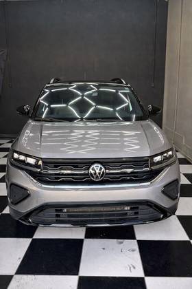 VOLKSWAGEN T-CROSS 1.4 250 TSI TOTAL FLEX HIGHLINE AUTOMÁTICO