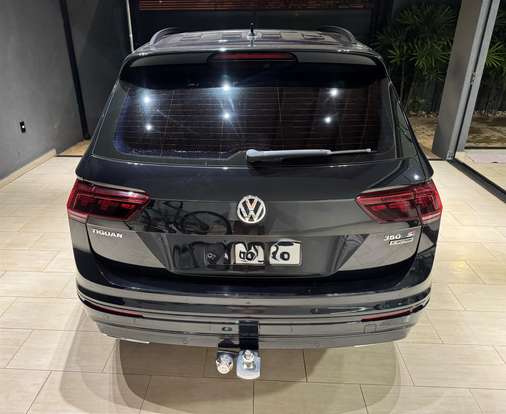 VOLKSWAGEN-TIGUAN-2021