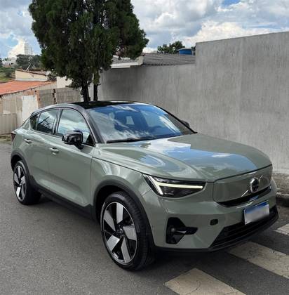 VOLVO C40 P8 RECHARGE PURE ELECTRIC AWD
